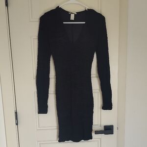 H&M Black Long Sleeve Textured V-Neck Bodycon Dress
